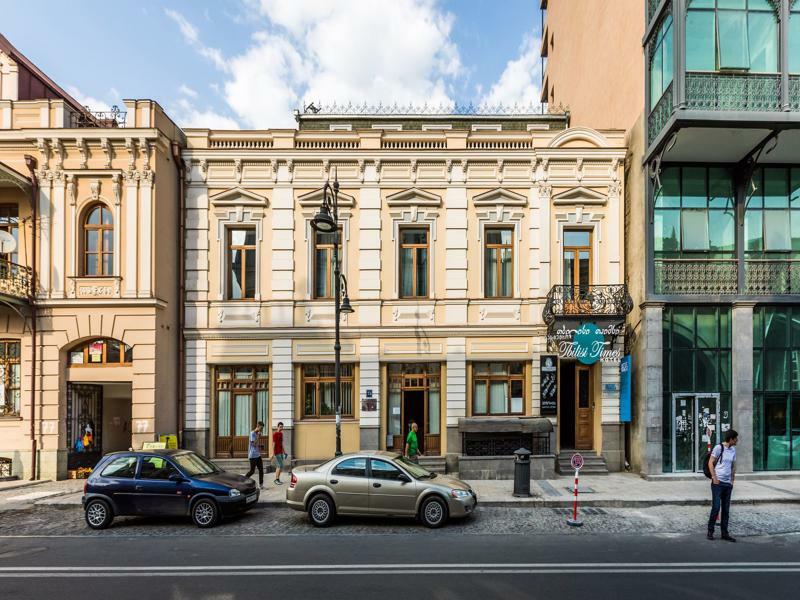 Готель Tbilisi Times Екстер'єр фото